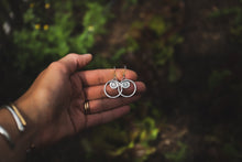 Load image into Gallery viewer, Simple High Noon Hoops