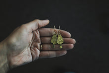 Load image into Gallery viewer, Morel Dangles