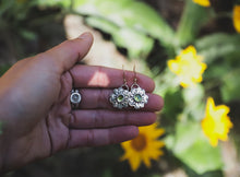 Load image into Gallery viewer, Peridot Lil Blooms