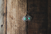 Load image into Gallery viewer, Chrysoprase Lil Blooms