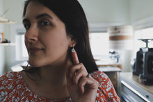 Load image into Gallery viewer, Sun Huggies