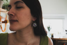 Load image into Gallery viewer, Amethyst Blooms