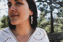 Load image into Gallery viewer, Flower Trout Earrings