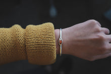 Load image into Gallery viewer, Montana Agate: Simple Stone Cuff