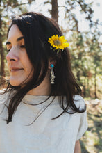 Load image into Gallery viewer, Wildflower Trout Stone Posts
