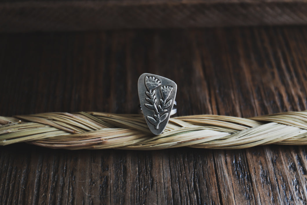 7.75: Wildflower Shadow Ring