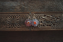 Load image into Gallery viewer, Bloom Earrings
