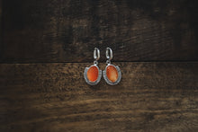Load image into Gallery viewer, Carnelian Ray Huggies
