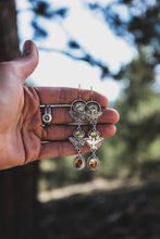 Load image into Gallery viewer, Birds of a Feather Earrings
